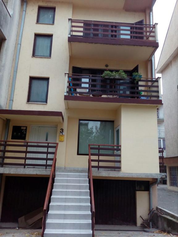 Porodicni Apartman,Viktor Cafee Šabac Exterior foto